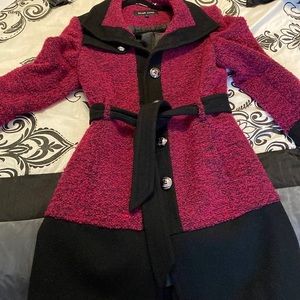 Gorgeous coat in mint condition!